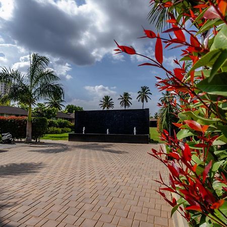 Veerdency Luxury Resort Devanahalli Dış mekan fotoğraf