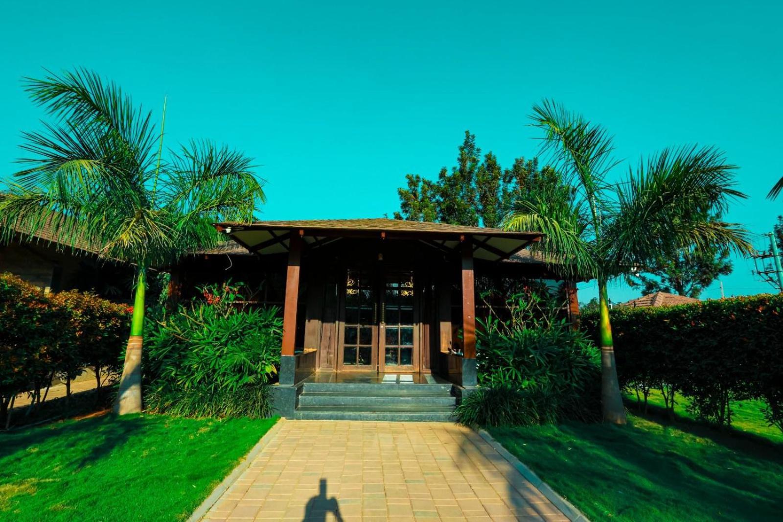 Veerdency Luxury Resort Devanahalli Dış mekan fotoğraf